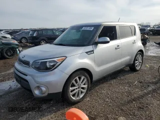 2019 Kia Soul + with VIN KNDJP3A5XK7648757, listed as a Copart auction lot 49701705 with 187,598 mi miles and Clean Title. Bid and sale history available at carsss.com. Image 1.