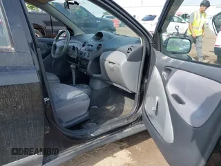 2001 Toyota ECHO with VIN JTDBT123010194284, listed as a IAAI auction lot 42543214 with 220,652 mi miles and . Bid and sale history available at DreamBid. Image 5.