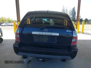 2006 Acura MDX Touring RES w/Navi with VIN 2HNYD18996H520308, listed as a IAAI auction lot 42040007 with 220,146 mi miles. Bid and sale history available at carsss.com. Image 16.