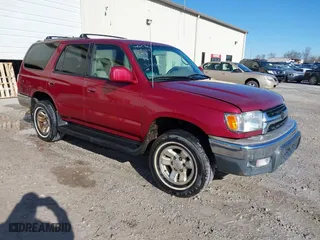 2001 Toyota 4Runner SR5 with VIN JT3GN86R410214208, listed as a IAAI auction lot 41746052 with 480,755 mi miles. Bid and sale history available at carsss.com. Image 1.