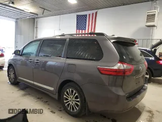 2020 Toyota Sienna XLE Auto Access Seat with VIN 5TDYZ3DC3LS079258, listed as a Copart auction lot 55288045 with 92,147 mi miles and Salvage title. Bid and sale history available at DreamBid. Image 2.