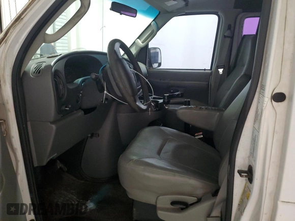 2006 Ford Econoline Cargo with VIN 1FTNE24L16DA80305, listed as a Copart auction lot 44340445 with 329,421 mi miles and Clean title. Bid and sale history available at DreamBid. Image 7.