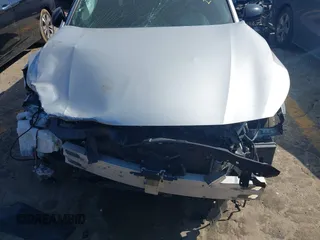 2020 Nissan Altima SR z VIN 1N4BL4CVXLC221600, wystawiony jako IAAI lot #42022771 z przebiegiem 84 462 mil mil oraz . Historia ofert i sprzedaży dostępna na DreamBid. Obrazek 6.