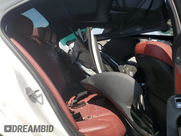 2018 Mercedes-Benz C 300 with VIN 55SWF4JB5JU240811, listed as a Copart auction lot 51040005 with Not provided miles and Salvage title. Bid and sale history available at DreamBid. Image 10.