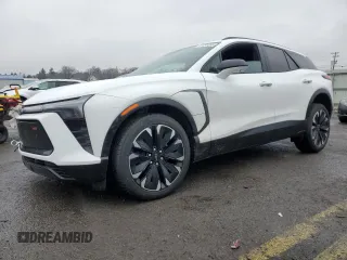 2024 Chevrolet Blazer EV eAWD RS z VIN 3GNKDCRJ3RS179335, wystawiony jako Copart lot #43550265 z przebiegiem 3870 mil mil oraz Szkody całkowita. Historia ofert i sprzedaży dostępna na DreamBid. Obrazek 1.