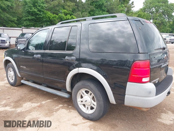 2002 Ford Explorer XLS z VIN 1FMZU62E12ZB98055, wystawiony jako IAAI lot #42107415 z przebiegiem 151 319 mil mil oraz . Historia ofert i sprzedaży dostępna na DreamBid. Obrazek 3.
