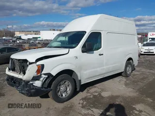 2021 Nissan NV Cargo SV z VIN 1N6BF0LY1MN806850, wystawiony jako IAAI lot #41500860 z przebiegiem 94 928 mil mil oraz . Historia ofert i sprzedaży dostępna na DreamBid. Obrazek 21.