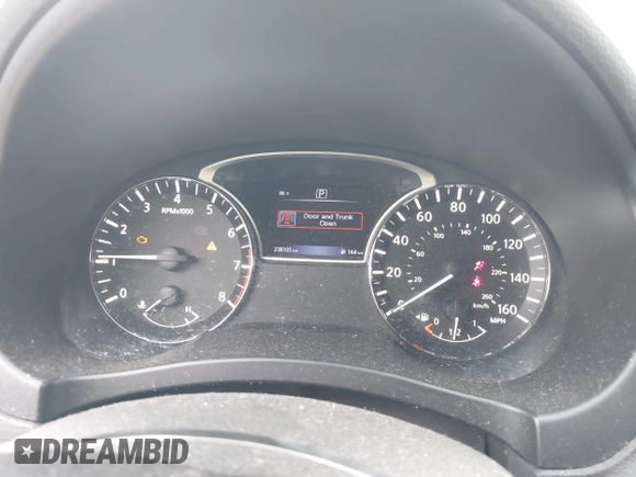 2016 Nissan Altima SR with VIN 1N4AL3AP9GC250439, listed as a IAAI auction lot 41963520 with 238,105 mi miles and . Bid and sale history available at DreamBid. Image 7.