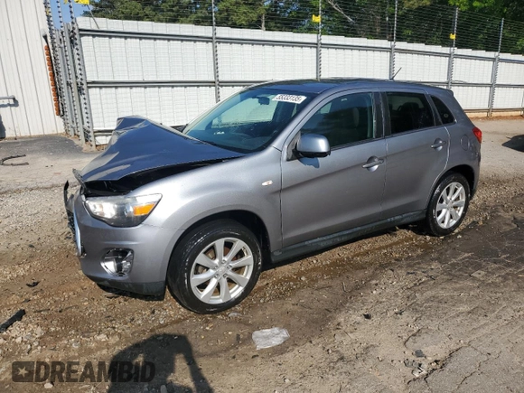 2015 Mitsubishi Outlander ES z VIN 4A4AP3AUXFE054428, wystawiony jako Copart lot #55333135 z przebiegiem 167 823 mil mil oraz Szkoda całkowita • Salvage title. Historia ofert i sprzedaży dostępna na DreamBid. Obrazek 1.
