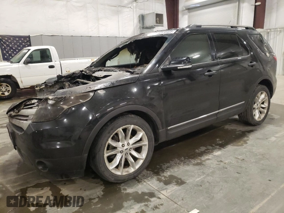 2013 Ford Explorer XLT z VIN 1FM5K8D82DGA99122, wystawiony jako Copart lot #52516405 z przebiegiem Nie podano mil oraz Szkoda całkowita • Salvage title. Historia ofert i sprzedaży dostępna na DreamBid. Obrazek 1.