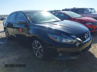 2016 Nissan Altima SR with VIN 1N4AL3AP6GC274181, listed as a IAAI auction lot 41822882 with 113,641 mi miles and . Bid and sale history available at carsss.com. Image 1.