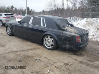 2007 Rolls-Royce Phantom z VIN SCA1S68517UX08396, wystawiony jako IAAI lot #41722895 z przebiegiem Nie podano mil oraz . Historia ofert i sprzedaży dostępna na DreamBid. Obrazek 3.