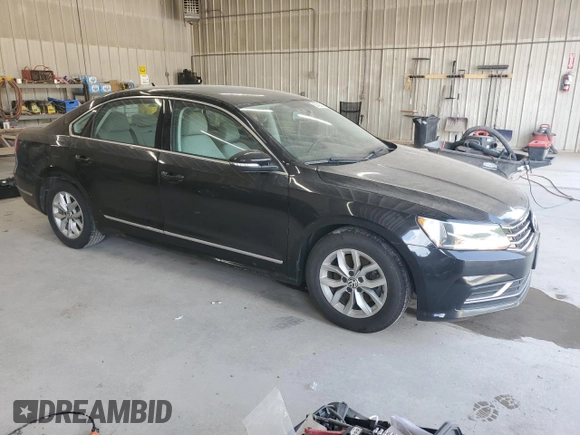 2016 Volkswagen Passat S with VIN 1VWAT7A37GC015162, listed as a Copart auction lot 62492515 with 137,641 mi miles and Salvage title. Bid and sale history available at DreamBid. Image 4.