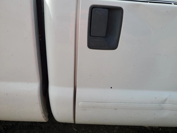 2008 Ford Super Duty F-250 SRW XL with VIN 1FTSW21R68EC03277, listed as a Copart auction lot 60146764 with 0 mi miles and Salvage Title. Bid and sale history available at carsss.com. Image 10.