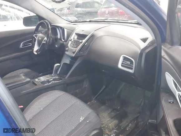 2010 Chevrolet Equinox LT w/1LT with VIN 2CNFLEEW8A6308646, listed as a IAAI auction lot 41634557 with 189,829 mi miles. Bid and sale history available at carsss.com. Image 5.