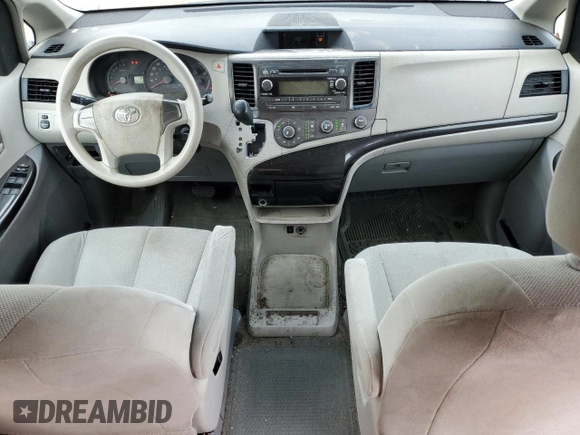 2014 Toyota Sienna L with VIN 5TDZK3DC6ES430935, listed as a Copart auction lot 45877115 with 395,117 mi miles and Salvage Title. Bid and sale history available at carsss.com. Image 8.