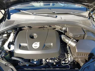 2015 Volvo XC60 T5 Drive-E Platinum с VIN YV440MDD3F2616436, выставлен на аукционе IAAI как лот 40616813 с пробегом 131 847 миль миль и . История ставок и продаж доступна на DreamBid. Изображение 10.