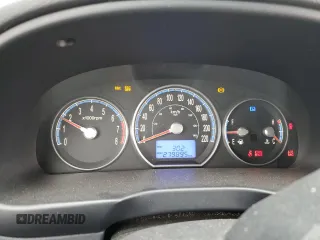 2009 Hyundai Santa Fe GL z VIN 5NMSG13E39H257636, wystawiony jako Copart lot #41706395 z przebiegiem 279 895 mil mil oraz Szkoda całkowita • Salvage title. Historia ofert i sprzedaży dostępna na DreamBid. Obrazek 9.