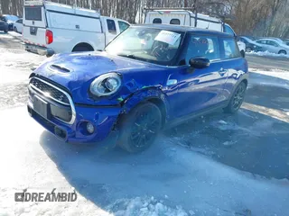 2020 MINI Hardtop Cooper S z VIN WMWXR5C05L2L43423, wystawiony jako IAAI lot #41577721 z przebiegiem 108 123 mil mil oraz . Historia ofert i sprzedaży dostępna na DreamBid. Obrazek 2.