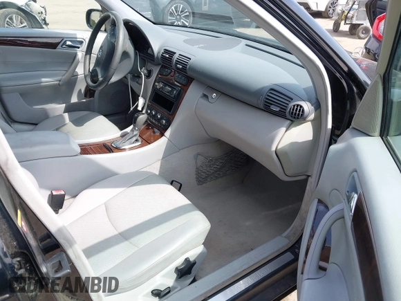 2003 Mercedes-Benz C 240 with VIN WDBRF61J53A411634, listed as a IAAI auction lot 42120005 with 175,429 mi miles and . Bid and sale history available at carsss.com. Image 5.