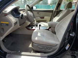 2008 Hyundai Azera GLS with VIN KMHFC46D68A319357, listed as a Copart auction lot 58427035 with 159,191 mi miles and Salvage title. Bid and sale history available at DreamBid. Image 7.
