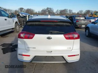 2018 Kia Niro Touring with VIN KNDCE3LC7J5179521, listed as a IAAI auction lot 41310921 with 75,620 mi miles. Bid and sale history available at carsss.com. Image 17.