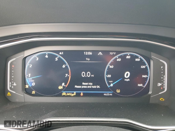 2024 Volkswagen Jetta 40th Anniversary Edition with VIN 3VW8T7BUXRM036014, listed as a Copart auction lot 44445725 with 4,625 mi miles and Salvage title. Bid and sale history available at DreamBid. Image 9.