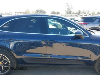 2016 Porsche Macan S with VIN WP1AB2A57GLB45998, listed as a IAAI auction lot 42625580 with 48,439 mi miles and . Bid and sale history available at DreamBid. Image 13.