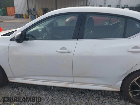 2025 Nissan Sentra SR with VIN 3N1AB8DV7SY297847, listed as a IAAI auction lot 42087240 with 5,127 mi miles and . Bid and sale history available at DreamBid. Image 13.