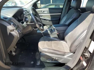 2018 Ford Explorer XLT with VIN 1FM5K8DHXJGC40157, listed as a Copart auction lot 51844945 with 137,476 mi miles and Salvage title. Bid and sale history available at DreamBid. Image 7.