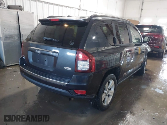 2015 Jeep Compass High Altitude Edition with VIN 1C4NJDEB1FD333345, listed as a IAAI auction lot 41607781 with 98,210 mi miles. Bid and sale history available at carsss.com. Image 4.