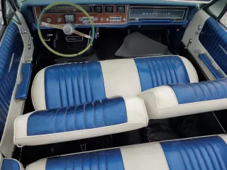 1966 Pontiac Bonneville z VIN 262676P294393, wystawiony jako Copart lot #76466334 z przebiegiem 29 392 mil mil oraz Szkody całkowita. Historia ofert i sprzedaży dostępna na DreamBid. Obrazek 8.