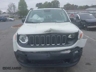 2018 Jeep Renegade Sport with VIN ZACCJBAB1JPH94427, listed as a IAAI auction lot 41900517 with 37,968 mi miles. Bid and sale history available at carsss.com. Image 12.
