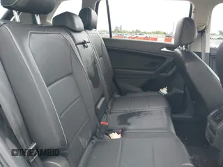 2021 Volkswagen Tiguan SE z VIN 3VV3B7AX7MM004286, wystawiony jako IAAI lot #39864219 z przebiegiem 67 429 mil mil oraz . Historia ofert i sprzedaży dostępna na DreamBid. Obrazek 5.