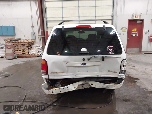 1998 Ford Explorer XLT с VIN 1FMZU35P6WZB26527, выставлен на аукционе IAAI как лот 42235991 с пробегом 215 020 миль миль и . История ставок и продаж доступна на DreamBid. Изображение 17.