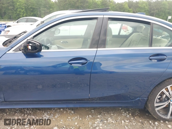 2022 BMW 3 Series 330i z VIN 3MW5R1J01N8C34965, wystawiony jako IAAI lot #42209834 z przebiegiem 37 458 mil mil oraz . Historia ofert i sprzedaży dostępna na DreamBid. Obrazek 13.