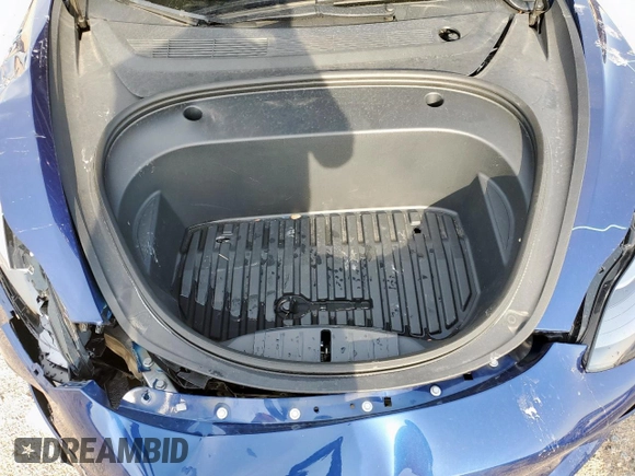 2022 Tesla Model 3 z VIN 5YJ3E1EA2NF343603, wystawiony jako Copart lot #59758095 z przebiegiem 14 965 mil mil oraz Szkoda całkowita • Salvage title. Historia ofert i sprzedaży dostępna na DreamBid. Obrazek 11.