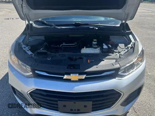2017 Chevrolet Trax LS with VIN KL7CJKSB1HB057485, listed as a Copart auction lot 55684685 with 117,445 mi miles and Clean Title. Bid and sale history available at carsss.com. Image 7.