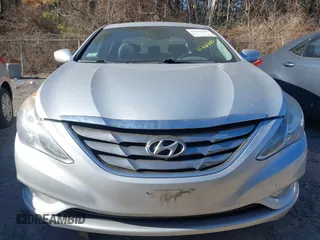 2012 Hyundai Sonata Limited with VIN 5NPEC4ABXCH434941, listed as a IAAI auction lot 41261600 with 87,776 mi miles and . Bid and sale history available at DreamBid. Image 6.