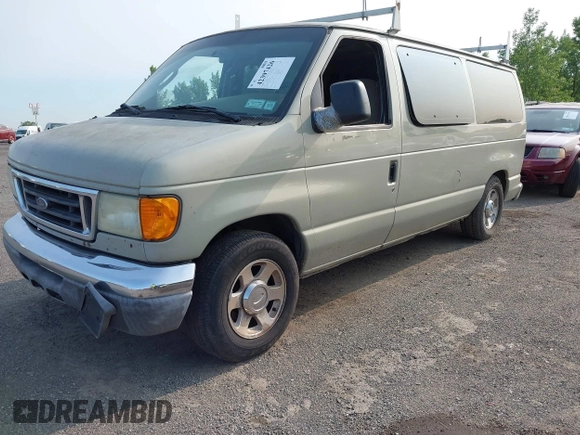 2005 Ford Econoline Passenger XL with VIN 1FMRE11W15HA64778, listed as a IAAI auction lot 42397426 with 330,632 mi miles and . Bid and sale history available at DreamBid. Image 2.