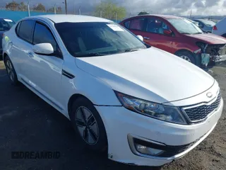 2013 Kia Optima EX with VIN KNAGM4AD6D5042061, listed as a IAAI auction lot 41758886 with 184,806 mi miles. Bid and sale history available at carsss.com. Image 1.