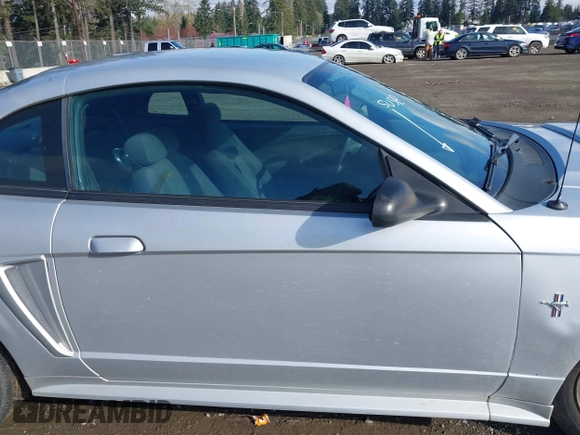 2003 Ford Mustang Standard with VIN 1FAFP40413F312108, listed as a IAAI auction lot 41954137 with 90,415 mi miles. Bid and sale history available at carsss.com. Image 13.