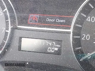 2014 Nissan Altima 2.5 S with VIN 1N4AL3AP5EC170567, listed as a IAAI auction lot 42011327 with 211,747 mi miles. Bid and sale history available at carsss.com. Image 14.