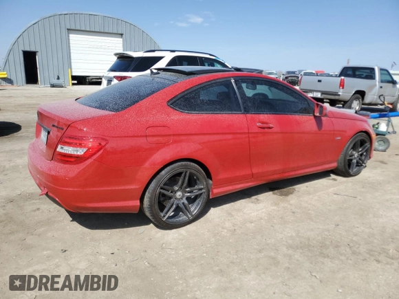 2012 Mercedes-Benz C 250 с VIN WDDGJ4HB9CF787885, выставлен на аукционе Copart как лот 51003725 с пробегом 178 975 миль миль и Списание • Salvage title. История ставок и продаж доступна на DreamBid. Изображение 3.