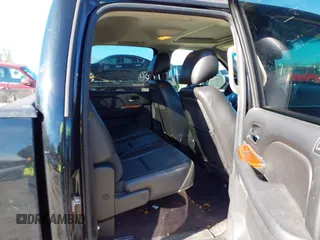 2013 GMC Sierra 1500 SLT with VIN 3GTP2WE71DG146605, listed as a IAAI auction lot 41334159 with 224,640 mi miles and . Bid and sale history available at DreamBid. Image 8.