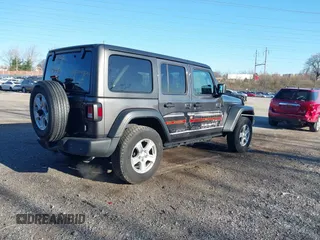 2020 Jeep Wrangler Unlimited Willys with VIN 1C4HJXDN6LW139789, listed as a IAAI auction lot 41882217 with 40,960 mi miles and . Bid and sale history available at DreamBid. Image 4.