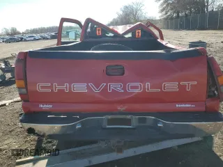 2000 Chevrolet Silverado 2500 z VIN 1GCGK24U3YE263454, wystawiony jako Copart lot #80294994 z przebiegiem 171 013 mil mil oraz Szkoda całkowita • Salvage title. Historia ofert i sprzedaży dostępna na DreamBid. Obrazek 10.