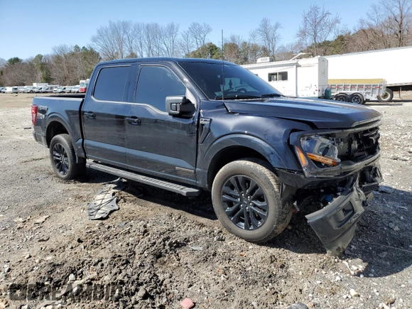 2024 Ford F-150 XLT with VIN 1FTFW3LD5RFB53704, listed as a Copart auction lot 49791305 with 5,972 mi miles and Salvage Title. Bid and sale history available at carsss.com. Image 4.