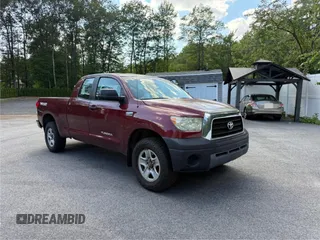 2008 Toyota Tundra с VIN 5TBBV54188S501665, выставлен на аукционе Copart как лот 66774365 с пробегом 238 129 миль миль и Чистый • Clean title. История ставок и продаж доступна на DreamBid. Изображение 1.