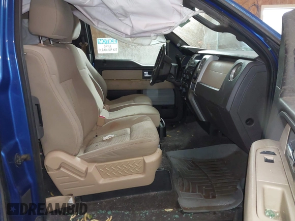 2012 Ford F-150 XL with VIN 1FTFX1EF5CFC72246, listed as a IAAI auction lot 41480033 with 86,102 mi miles. Bid and sale history available at carsss.com. Image 5.